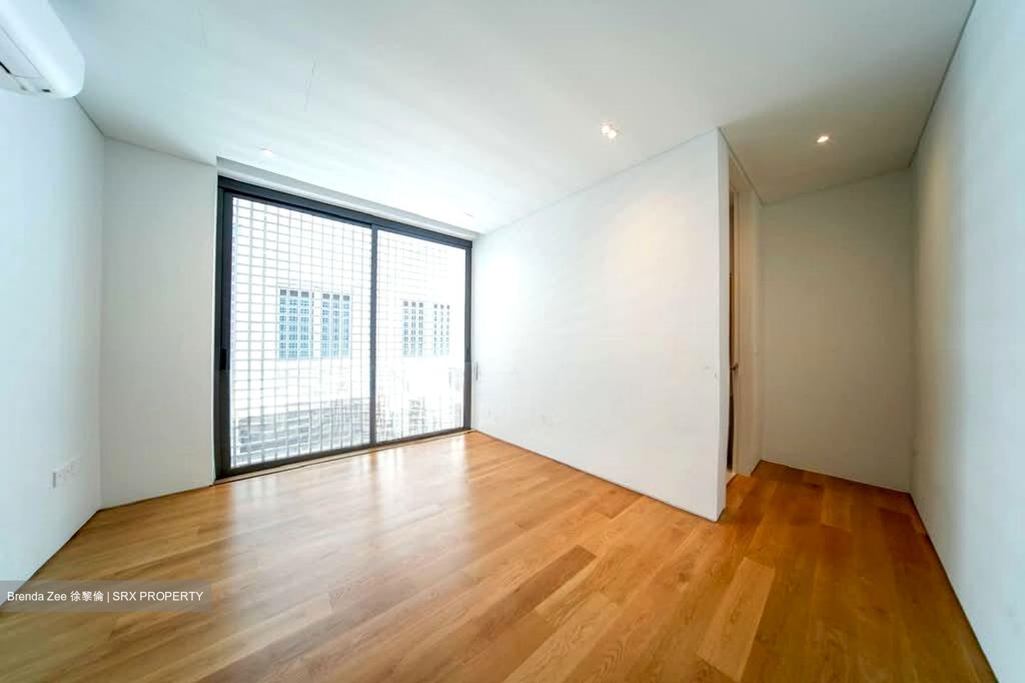 Holland Gardens (D10), Detached #580735071